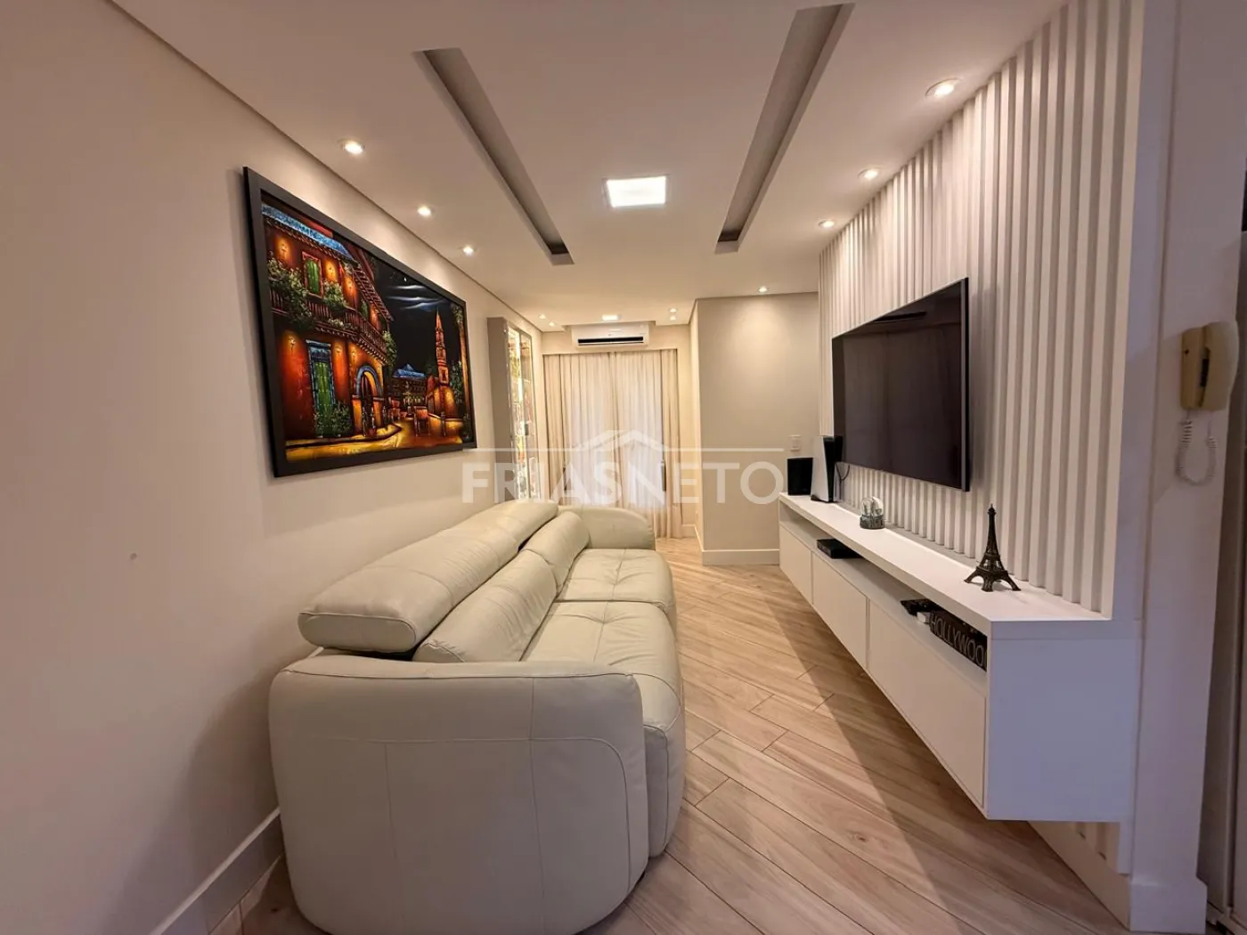 Comprar Residencial / Apartamento em Piracicaba R$ 360.000,00 - Foto 2