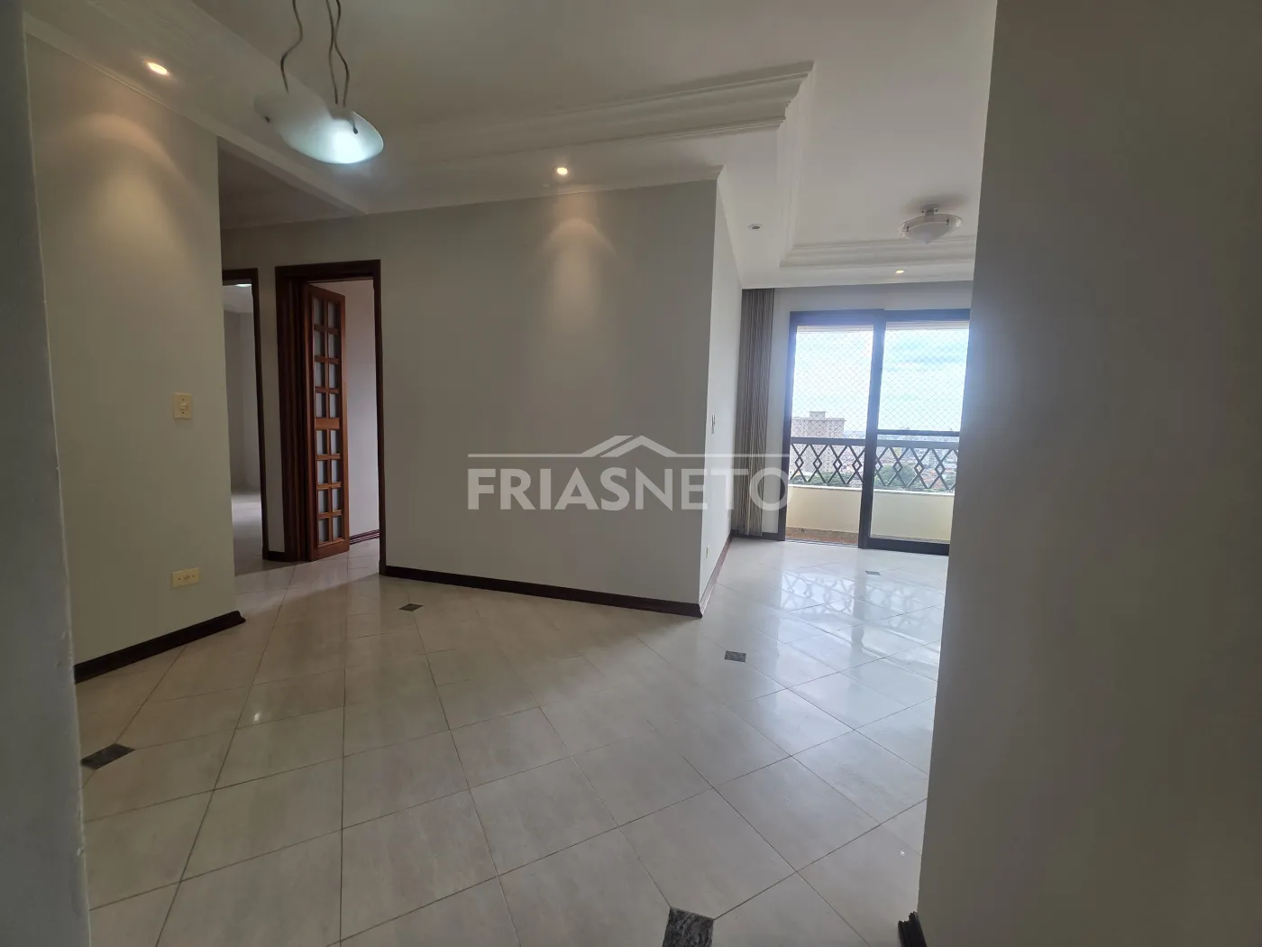 Alugar Residencial / Apartamento em Piracicaba R$ 1.600,00 - Foto 2