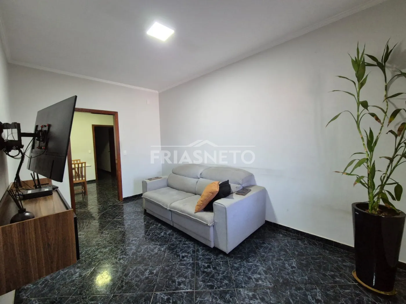 Comprar Residencial / Casa em Piracicaba R$ 400.000,00 - Foto 4