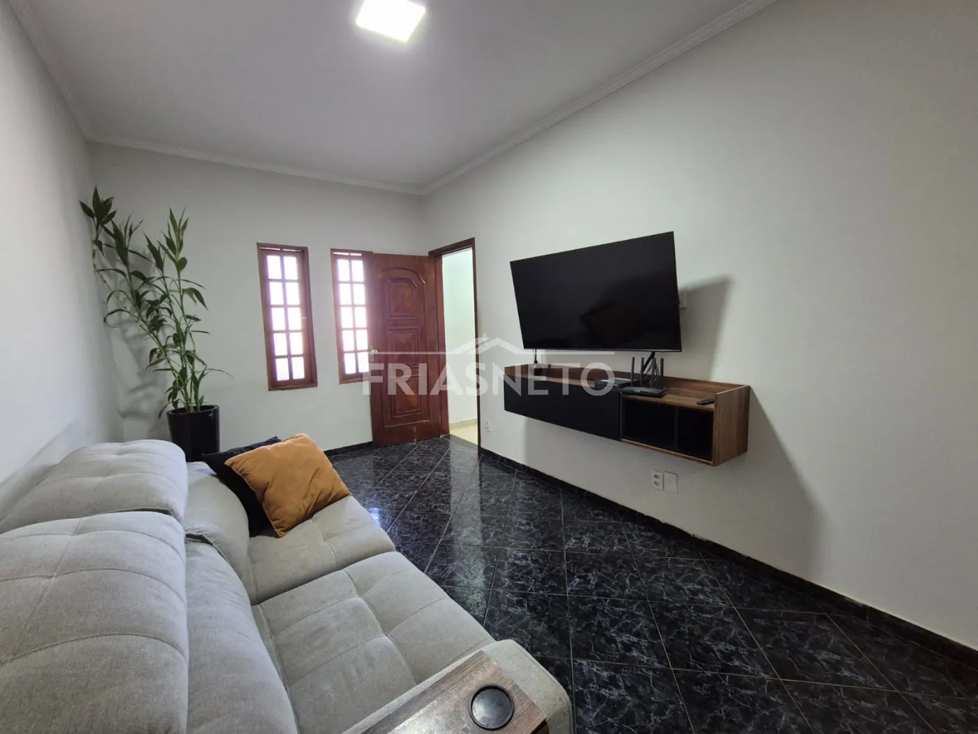 Comprar Residencial / Casa em Piracicaba R$ 400.000,00 - Foto 5