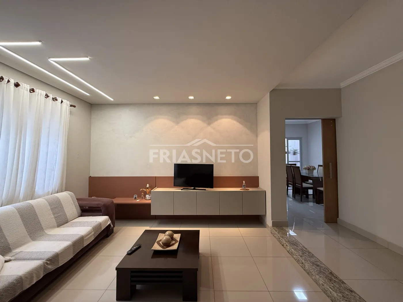 Comprar Residencial / Casa em Piracicaba R$ 950.000,00 - Foto 1