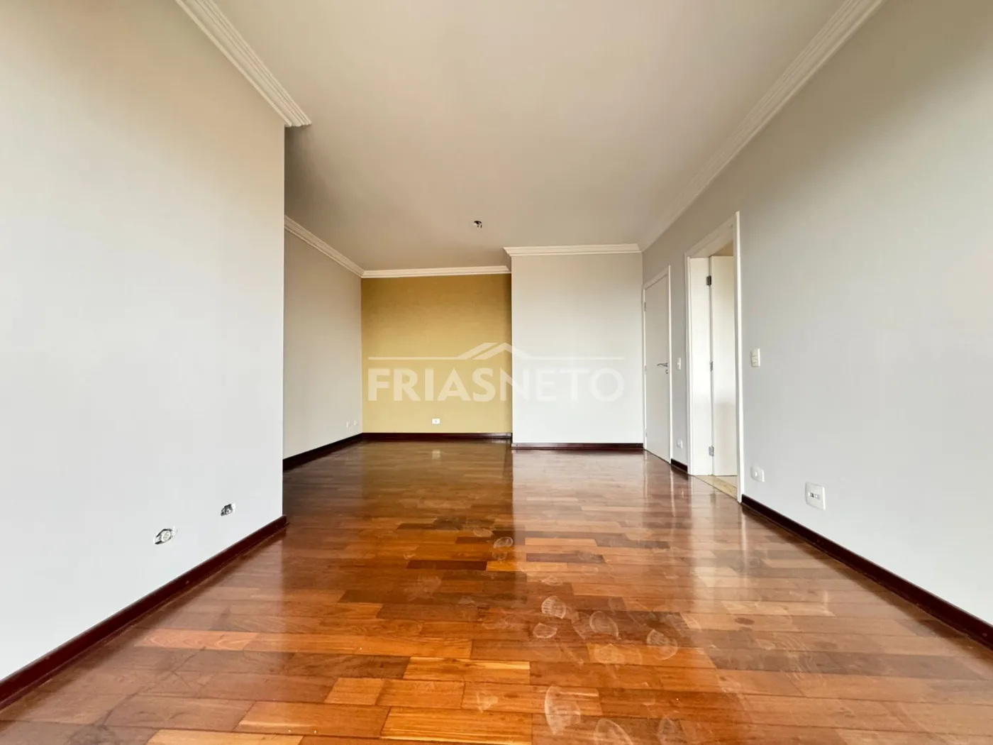 Comprar Residencial / Apartamento em Piracicaba R$ 590.000,00 - Foto 2