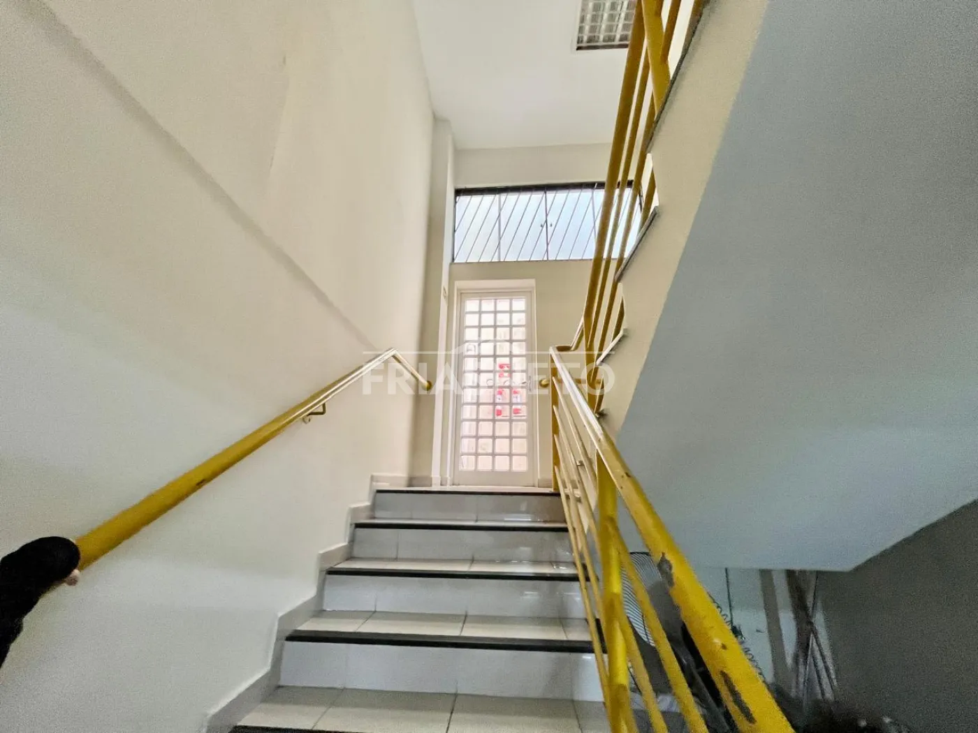 Alugar Comercial / Sal&atilde;o em Piracicaba R$ 25.000,00 - Foto 6