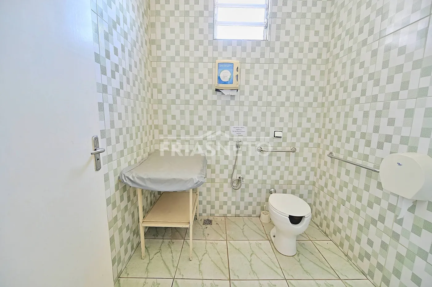 Alugar Comercial / Sal&atilde;o em Piracicaba R$ 15.000,00 - Foto 17