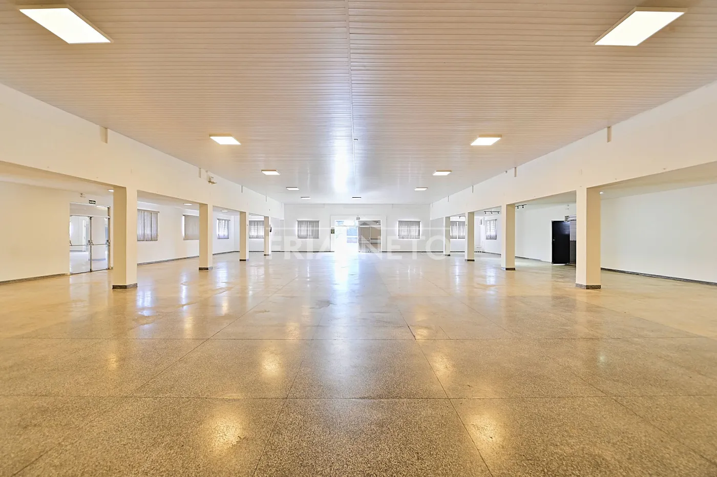 Alugar Comercial / Sal&atilde;o em Piracicaba R$ 15.000,00 - Foto 19