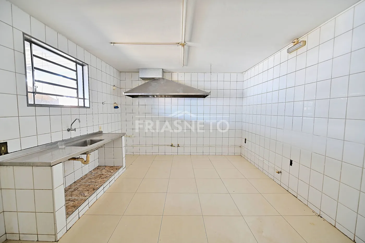 Alugar Comercial / Sal&atilde;o em Piracicaba R$ 15.000,00 - Foto 28