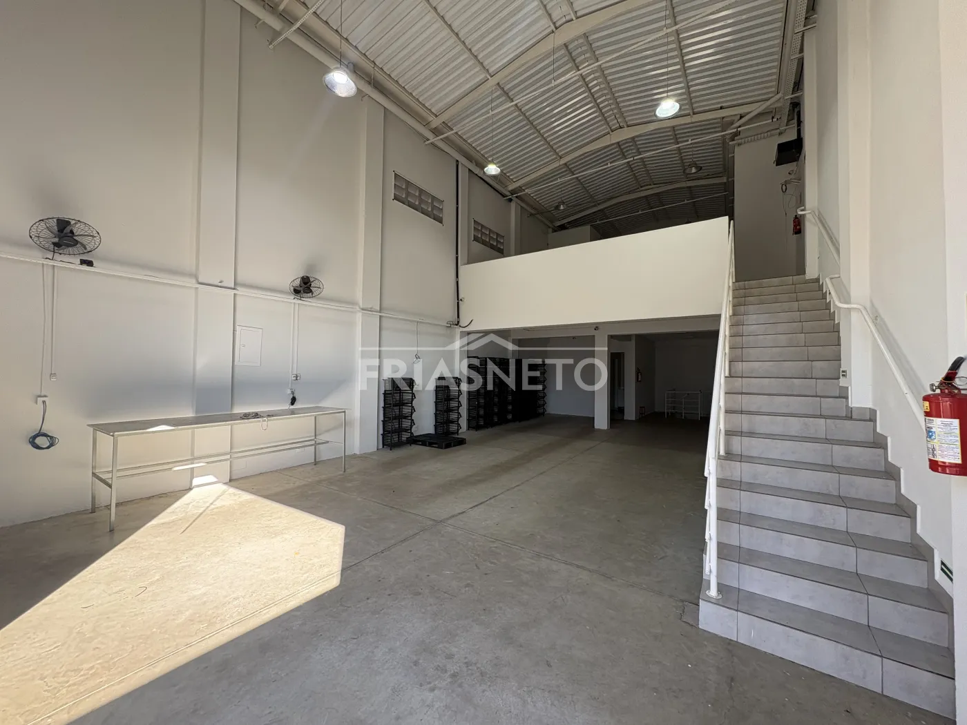 Alugar Comercial / Galp&atilde;o em Piracicaba R$ 4.900,00 - Foto 6