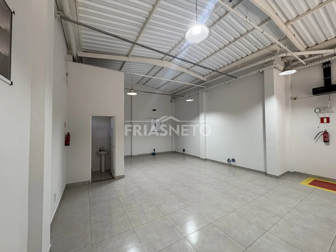 Alugar Comercial / Galp&atilde;o em Piracicaba R$ 4.900,00 - Foto 19