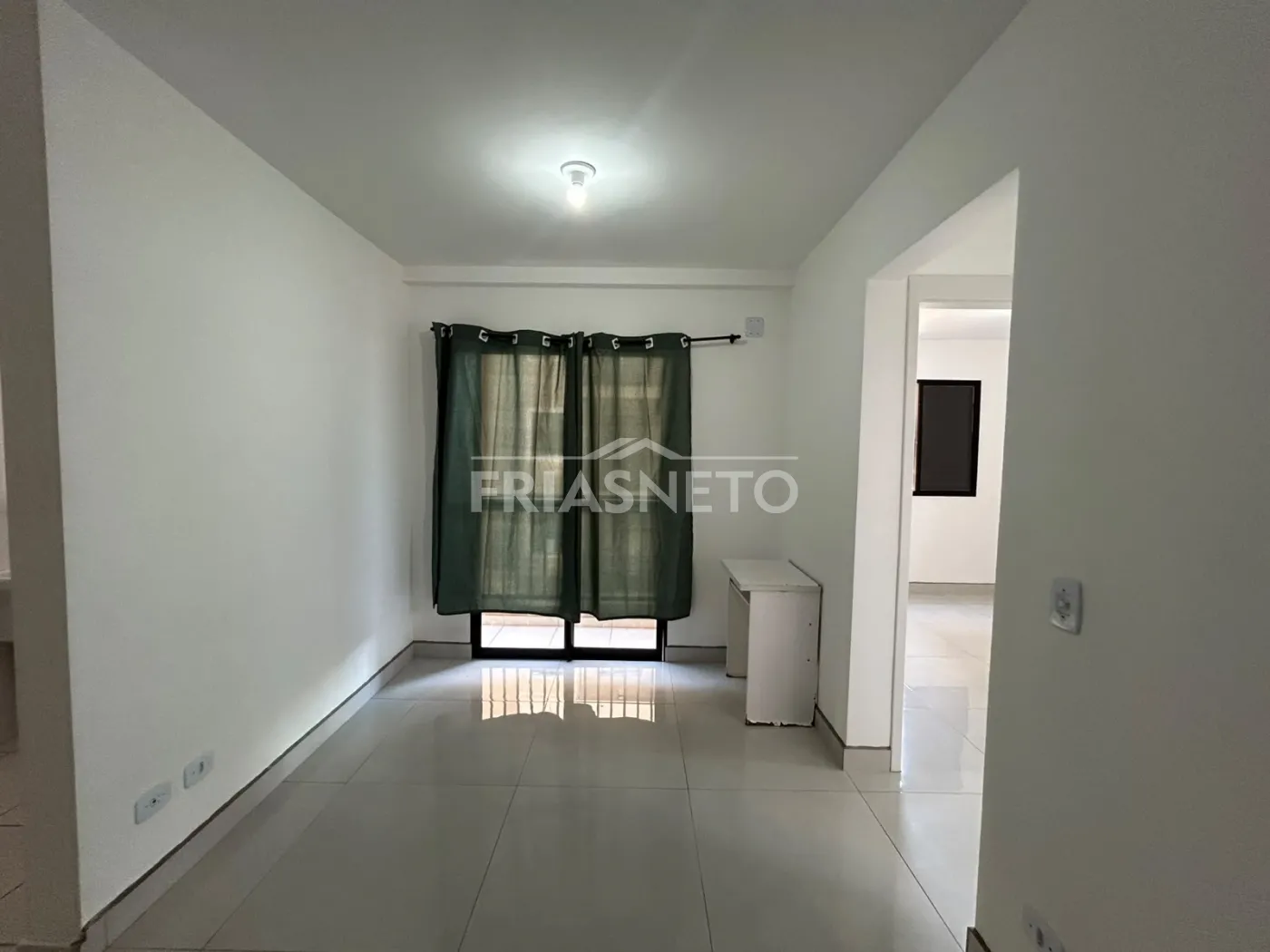 Alugar Residencial / Apartamento em Piracicaba R$ 1.000,00 - Foto 3