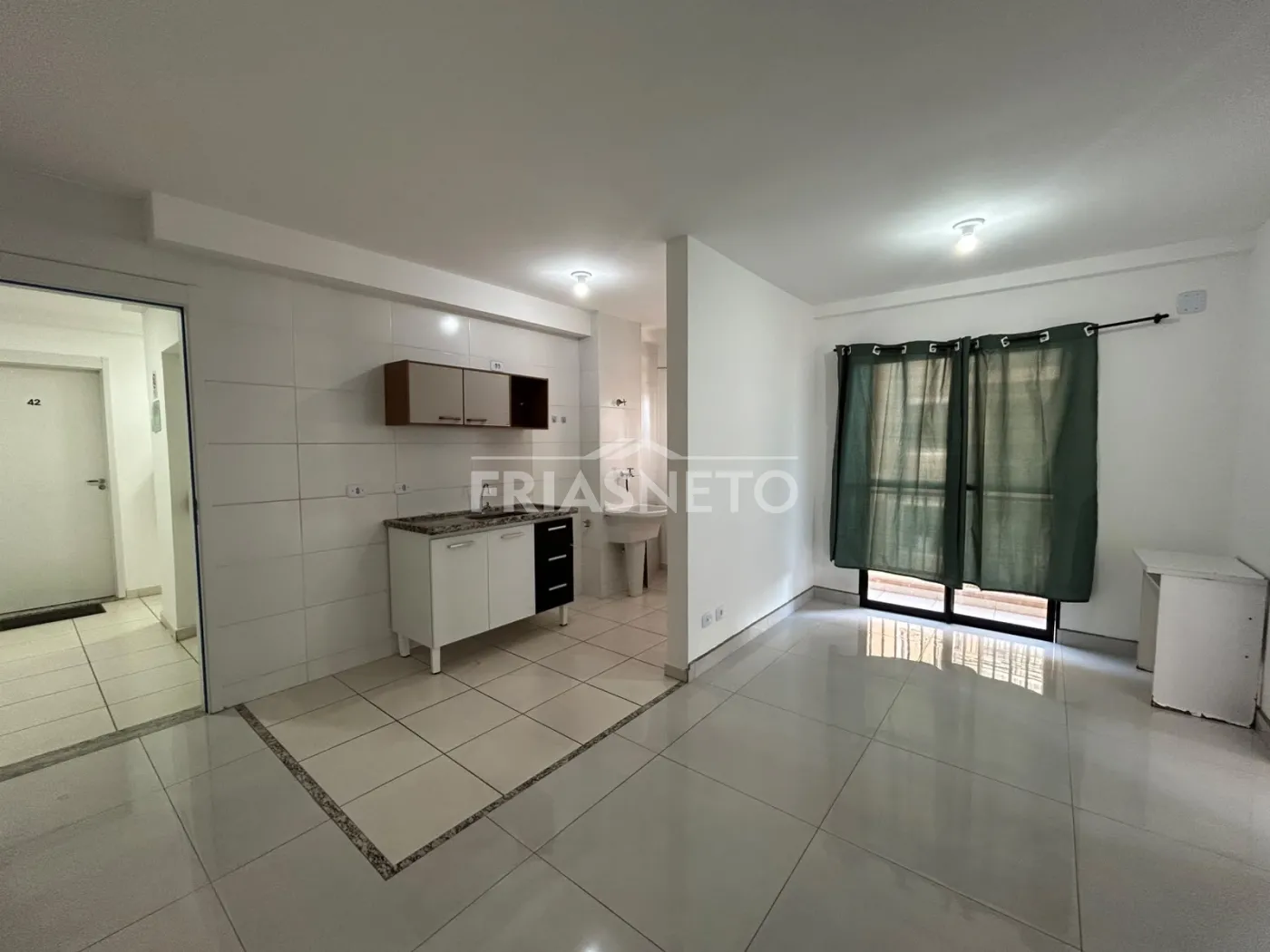 Alugar Residencial / Apartamento em Piracicaba R$ 1.000,00 - Foto 4