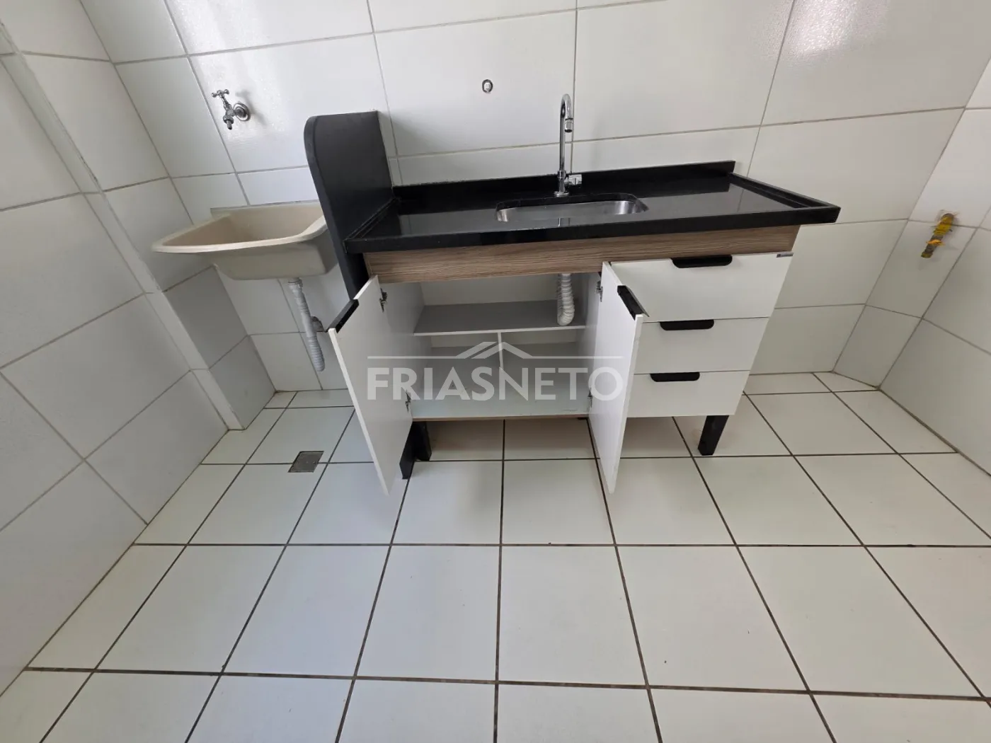 Alugar Residencial / Apartamento em Piracicaba R$ 1.100,00 - Foto 3