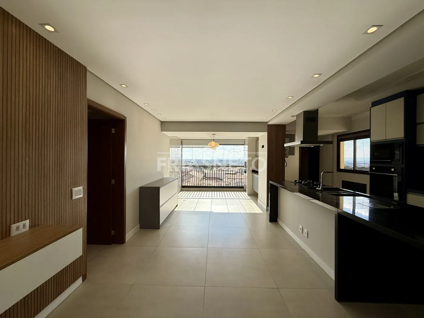 Comprar Residencial / Apartamento em Piracicaba R$ 800.000,00 - Foto 3
