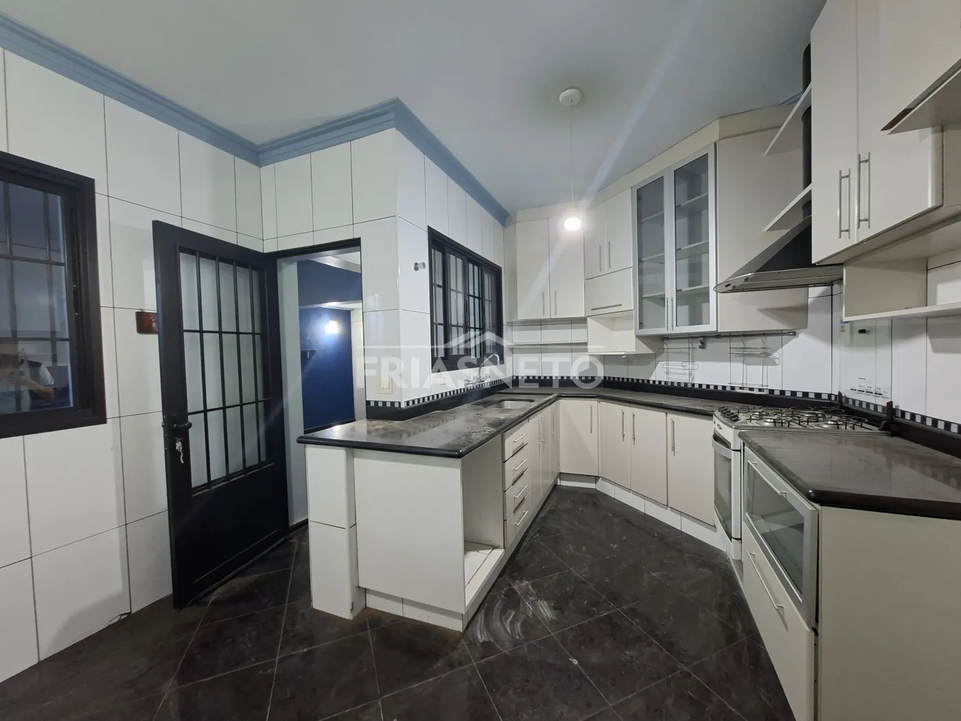Alugar Residencial / Casa em Condom&iacute;nio em Piracicaba R$ 4.900,00 - Foto 8