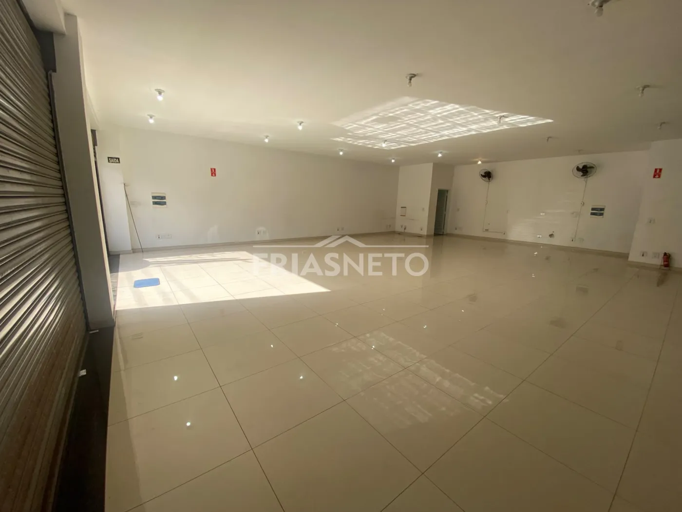 Alugar Comercial / Sal&atilde;o em Piracicaba R$ 4.500,00 - Foto 2