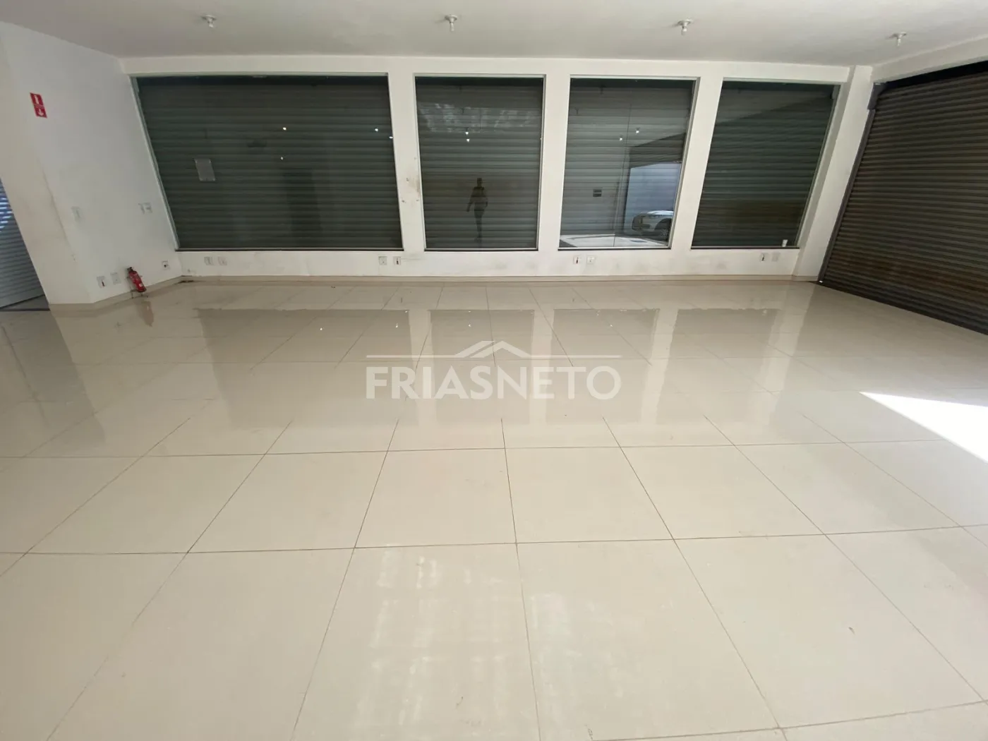Alugar Comercial / Sal&atilde;o em Piracicaba R$ 4.500,00 - Foto 7