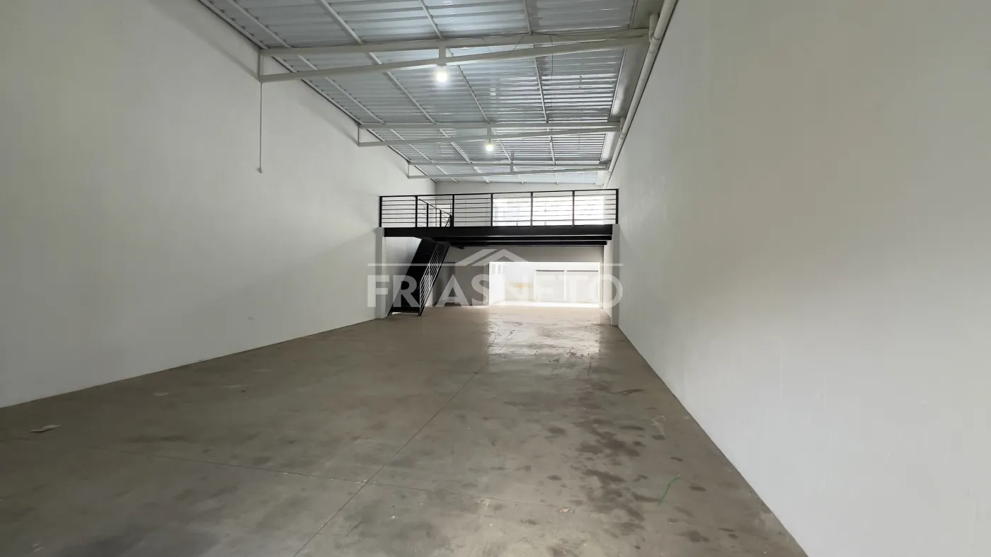 Alugar Comercial / Galp&atilde;o em Piracicaba R$ 5.000,00 - Foto 2