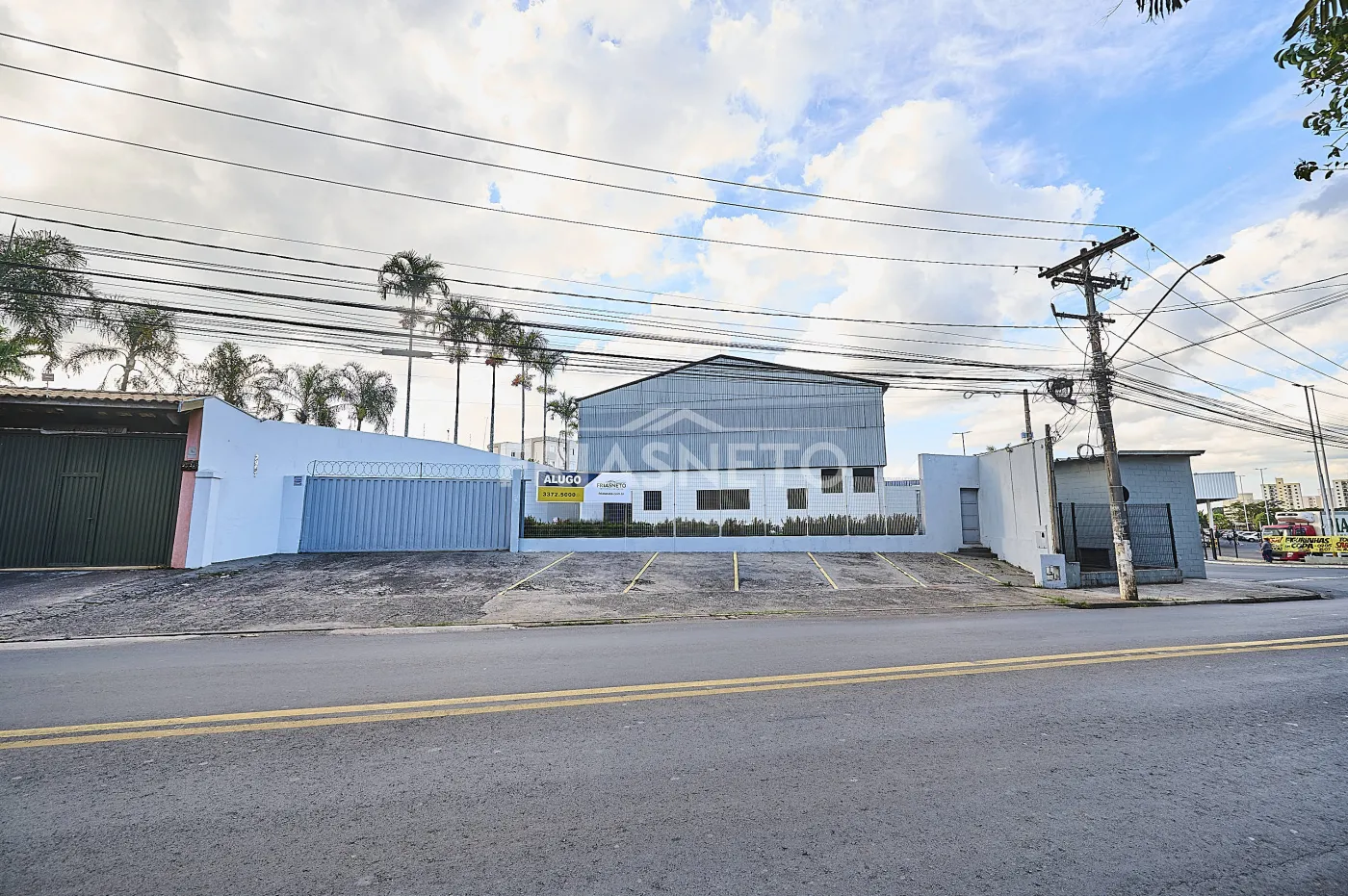 Alugar Comercial / Galp&atilde;o em Piracicaba R$ 20.000,00 - Foto 1
