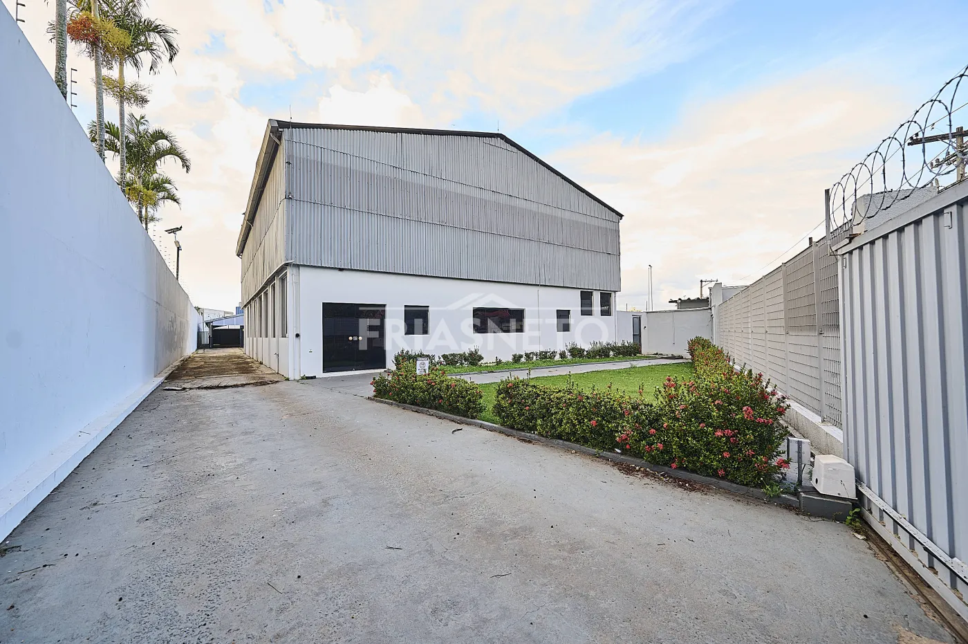 Alugar Comercial / Galp&atilde;o em Piracicaba R$ 20.000,00 - Foto 6