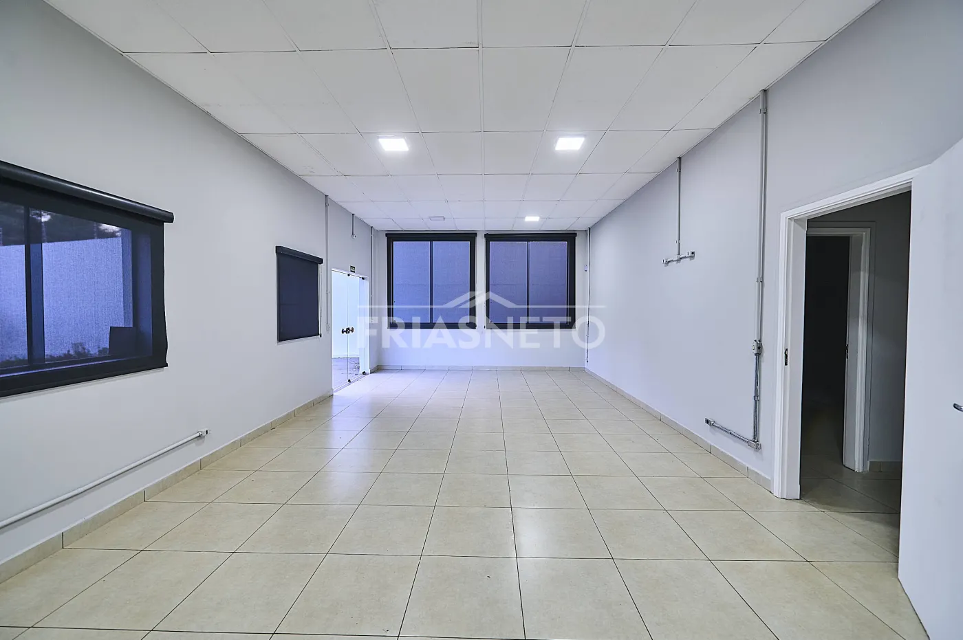Alugar Comercial / Galp&atilde;o em Piracicaba R$ 20.000,00 - Foto 9