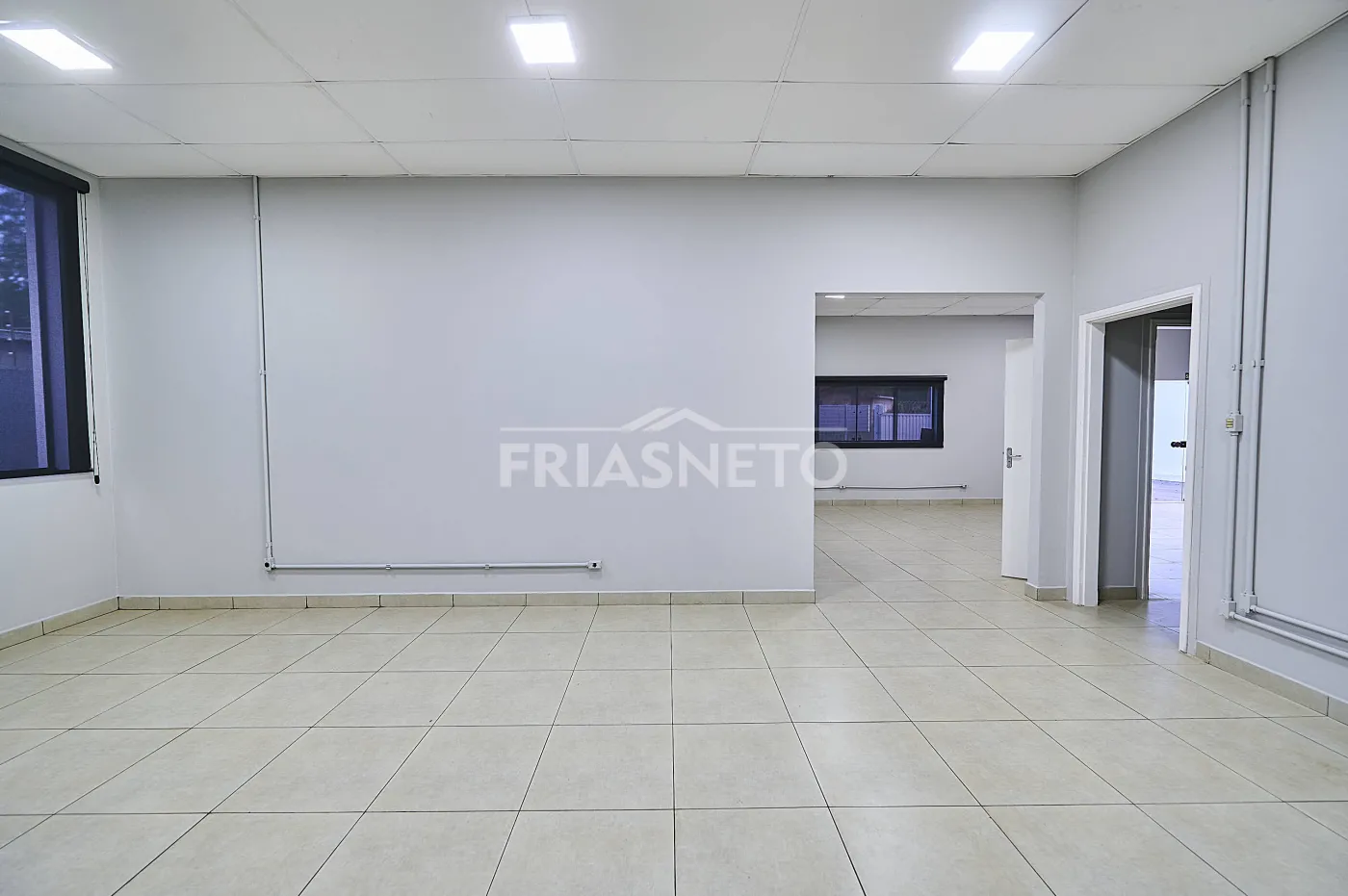 Alugar Comercial / Galp&atilde;o em Piracicaba R$ 20.000,00 - Foto 14