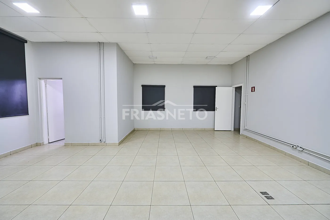 Alugar Comercial / Galp&atilde;o em Piracicaba R$ 20.000,00 - Foto 22