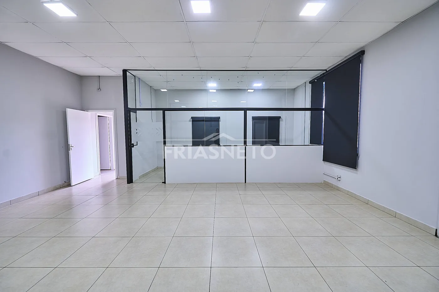 Alugar Comercial / Galp&atilde;o em Piracicaba R$ 20.000,00 - Foto 30