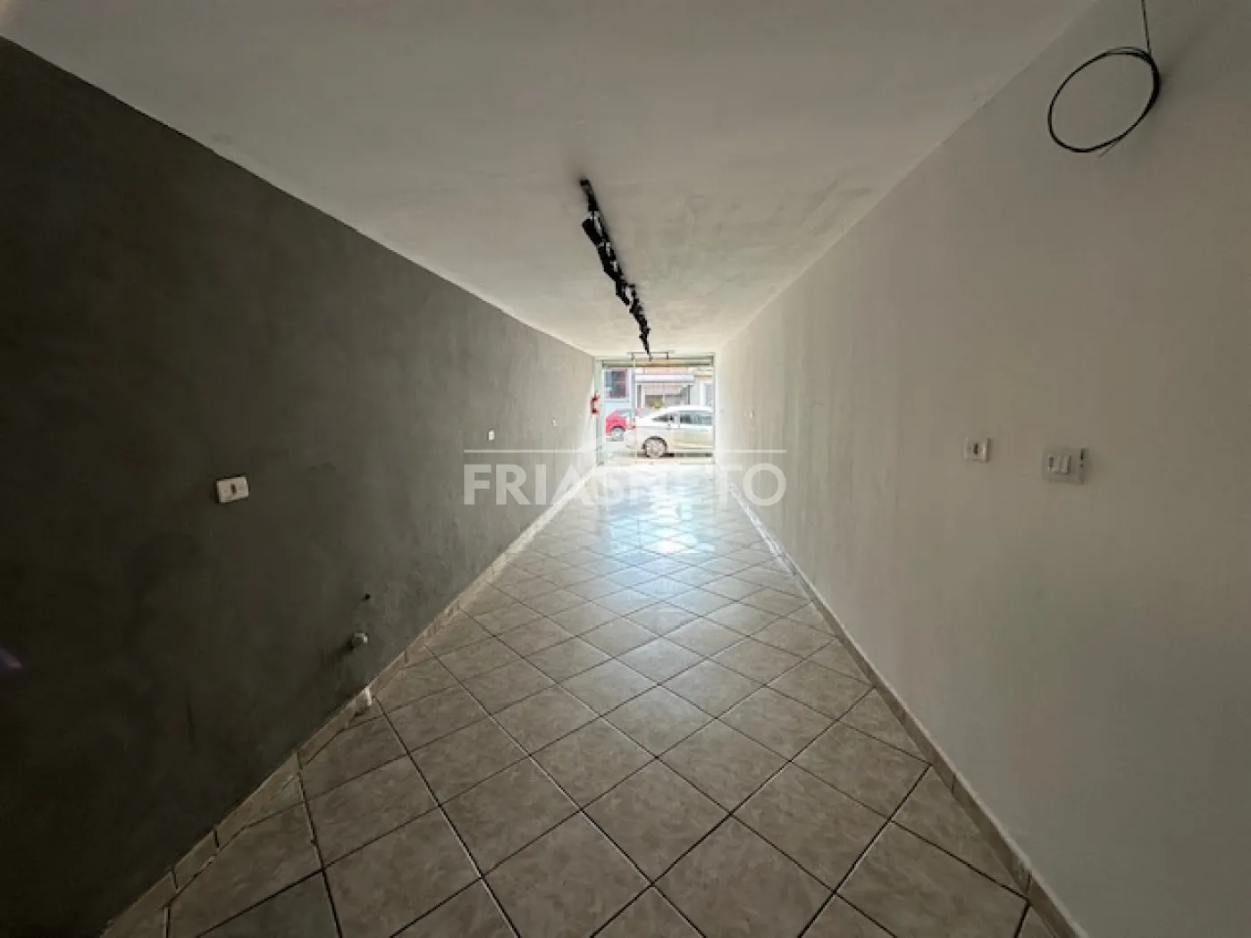 Alugar Comercial / Sal&atilde;o em Piracicaba R$ 1.650,00 - Foto 7