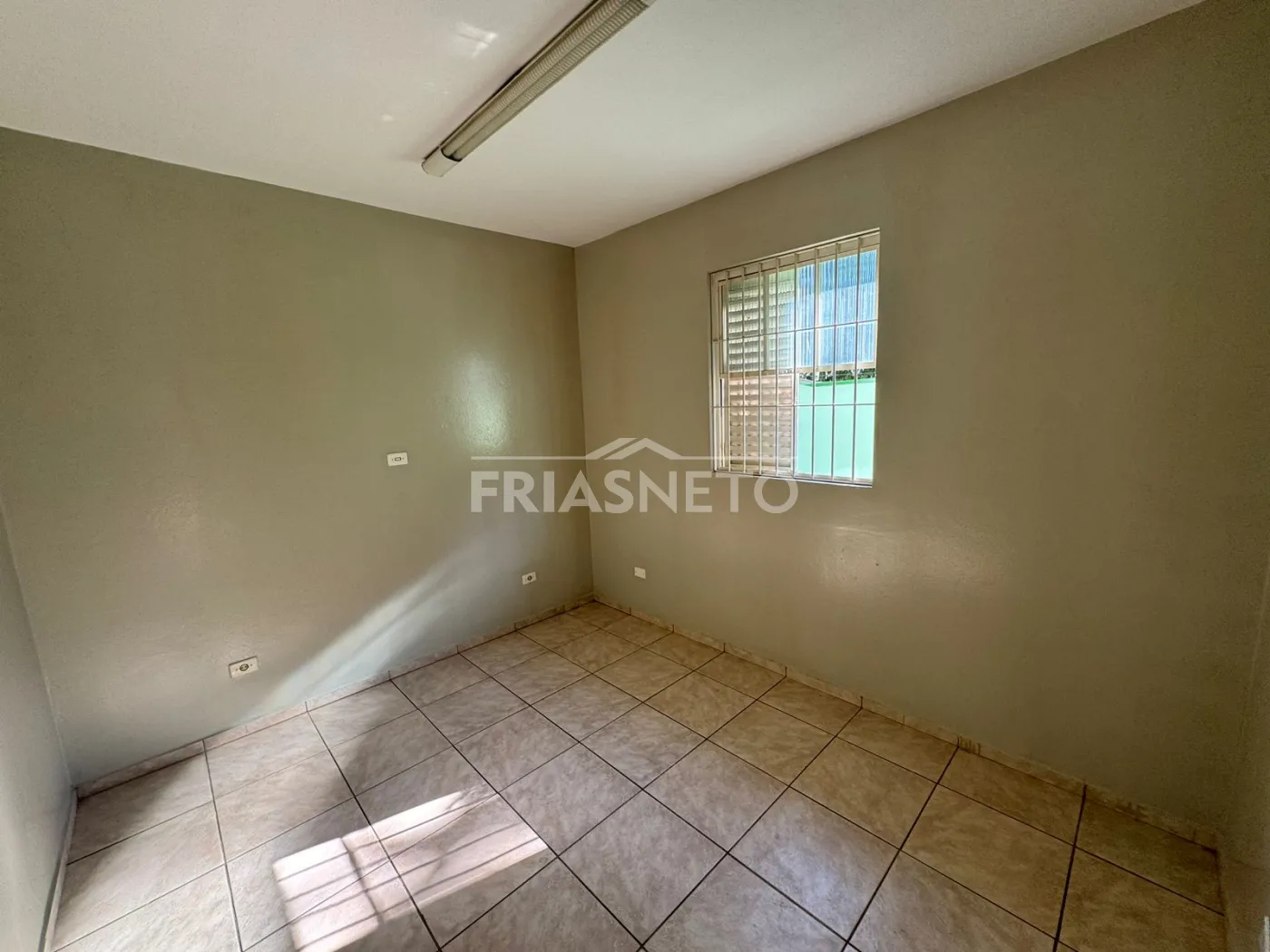 Alugar Comercial / Im&oacute;vel Comercial em Piracicaba R$ 2.300,00 - Foto 6