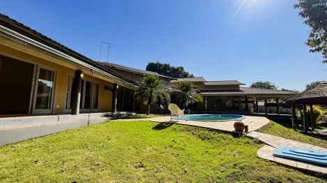 Piracicaba Colinas do Piracicaba (Artemis) Casa Venda R$2.200.000,00 Condominio R$1.336,00 4 Dormitorios 5 Vagas Area do terreno 2439.00m2 Area construida 415.00m2