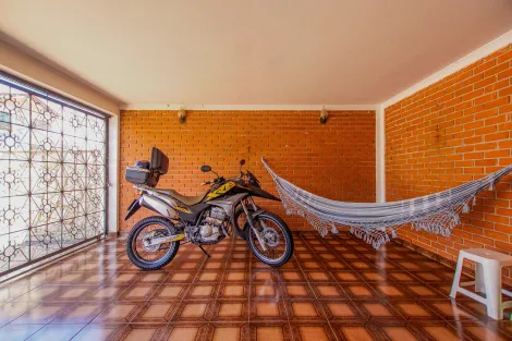 Piracicaba Castelinho Casa Venda R$850.000,00 5 Dormitorios 4 Vagas Area do terreno 300.00m2 Area construida 380.00m2
