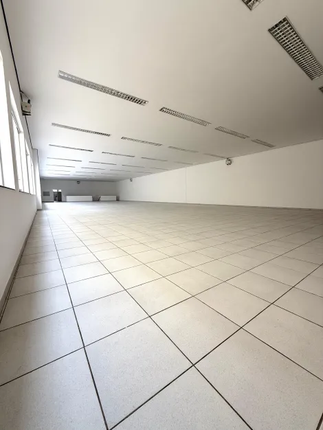 Piracicaba Centro Salao Locacao R$ 21.000,00  Area do terreno 1034.00m2 Area construida 1215.00m2