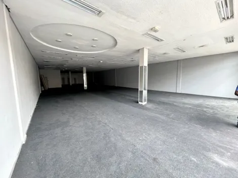 Piracicaba Centro Salao Locacao R$ 11.000,00  Area do terreno 2252.00m2 Area construida 351.42m2