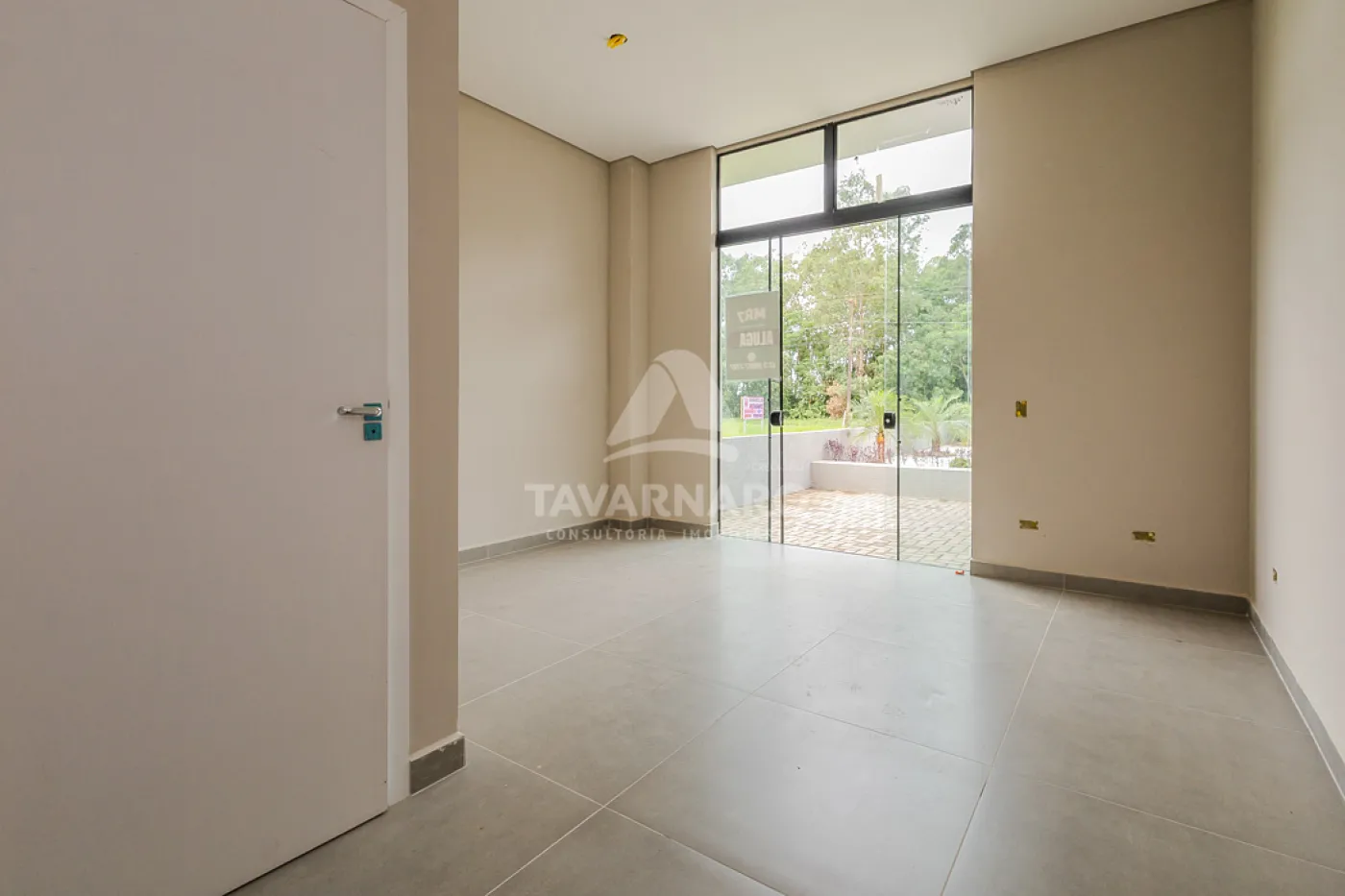 Comprar Comercial / Loja em Ponta Grossa R$ 1.500.000,00 - Foto 18