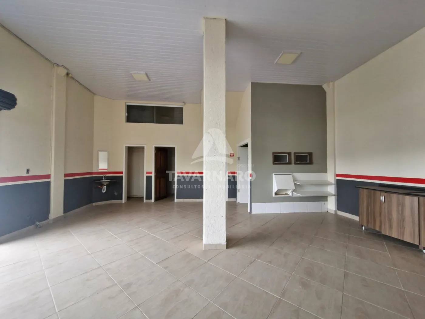Alugar Comercial / Loja em Ponta Grossa R$ 2.230,00 - Foto 5
