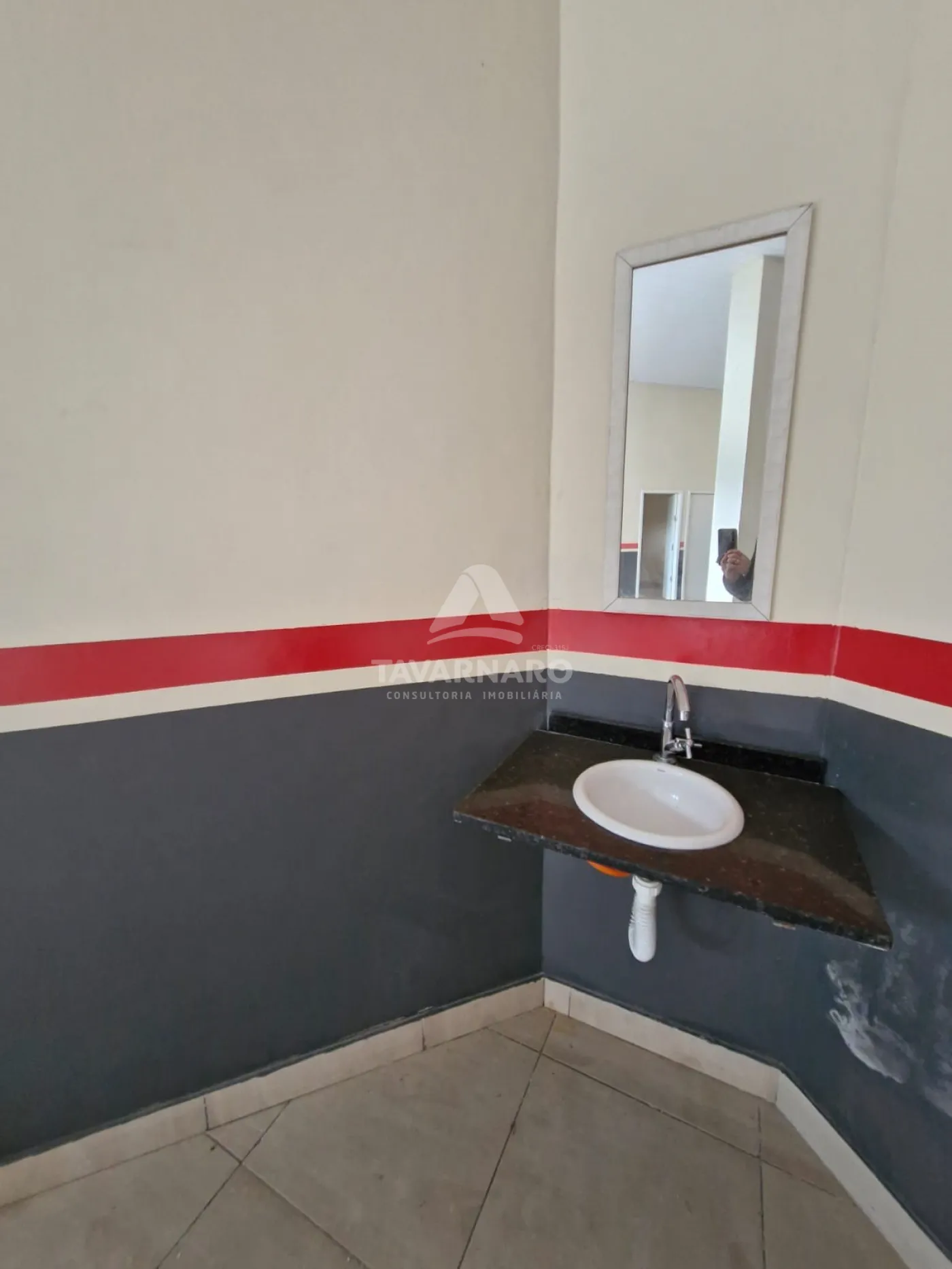 Alugar Comercial / Loja em Ponta Grossa R$ 2.230,00 - Foto 10