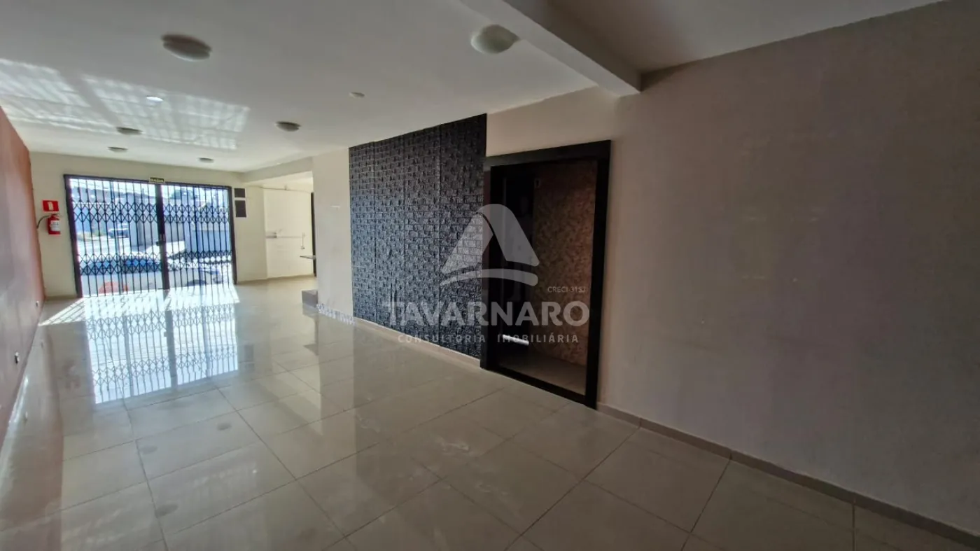 Alugar Comercial / Loja em Ponta Grossa R$ 3.000,00 - Foto 6