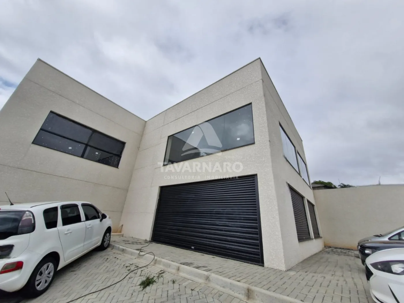 Alugar Comercial / Loja em Ponta Grossa R$ 9.500,00 - Foto 2