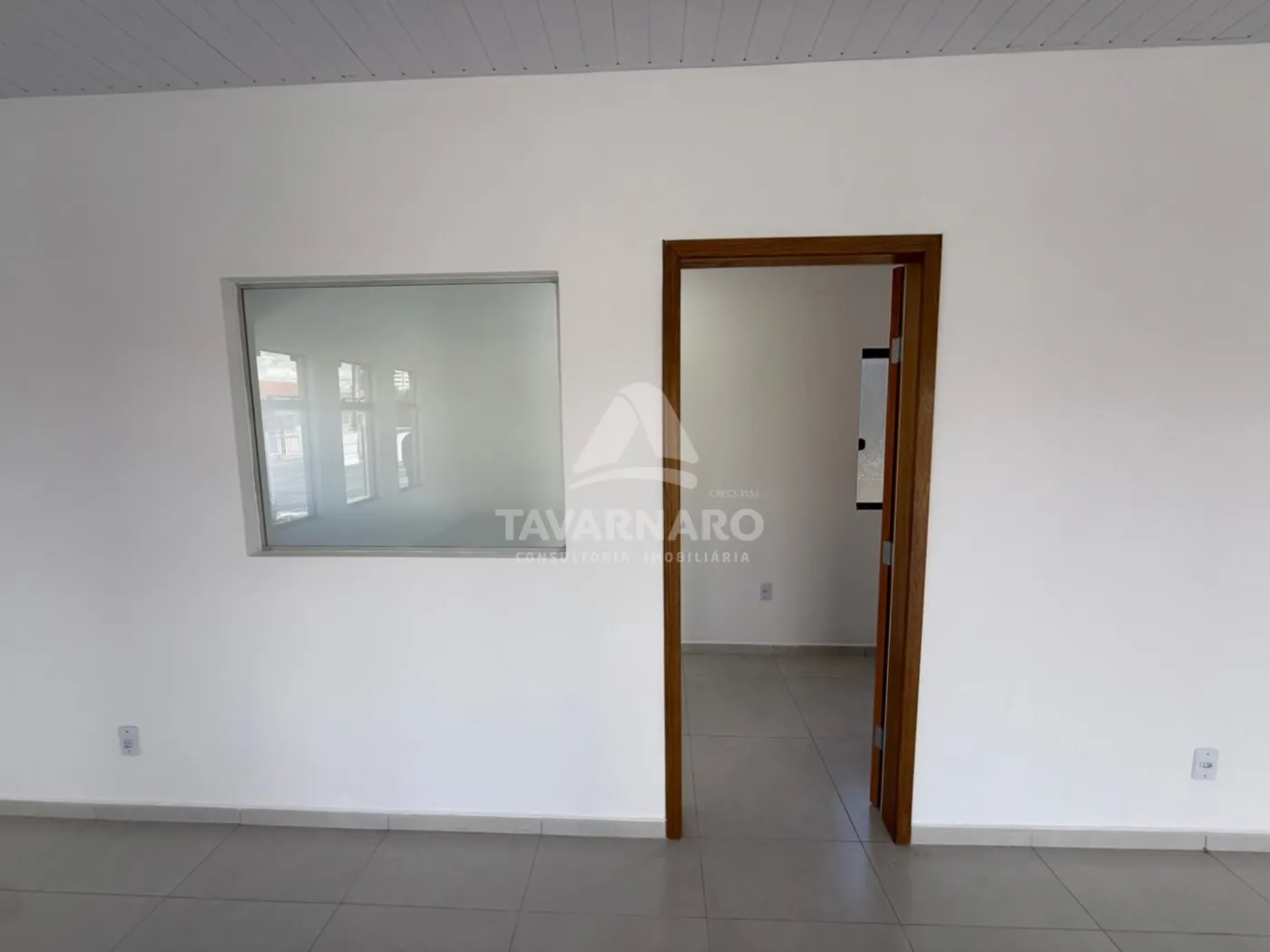 Alugar Comercial / Loja em Ponta Grossa R$ 4.000,00 - Foto 11