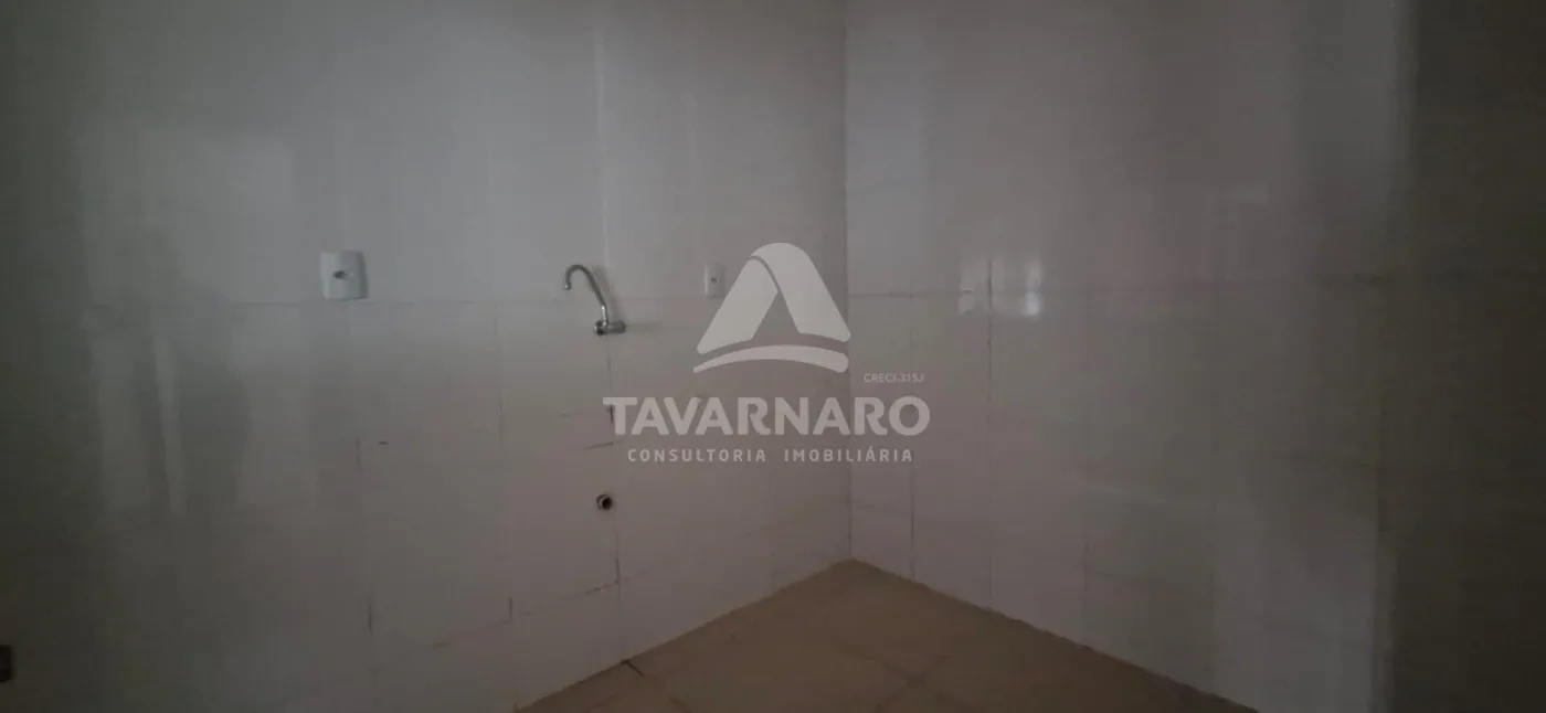 Alugar Comercial / Loja em Ponta Grossa R$ 5.000,00 - Foto 5