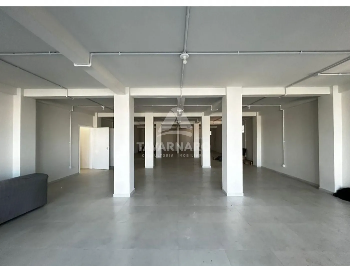 Alugar Comercial / Loja em Ponta Grossa R$ 5.000,00 - Foto 3