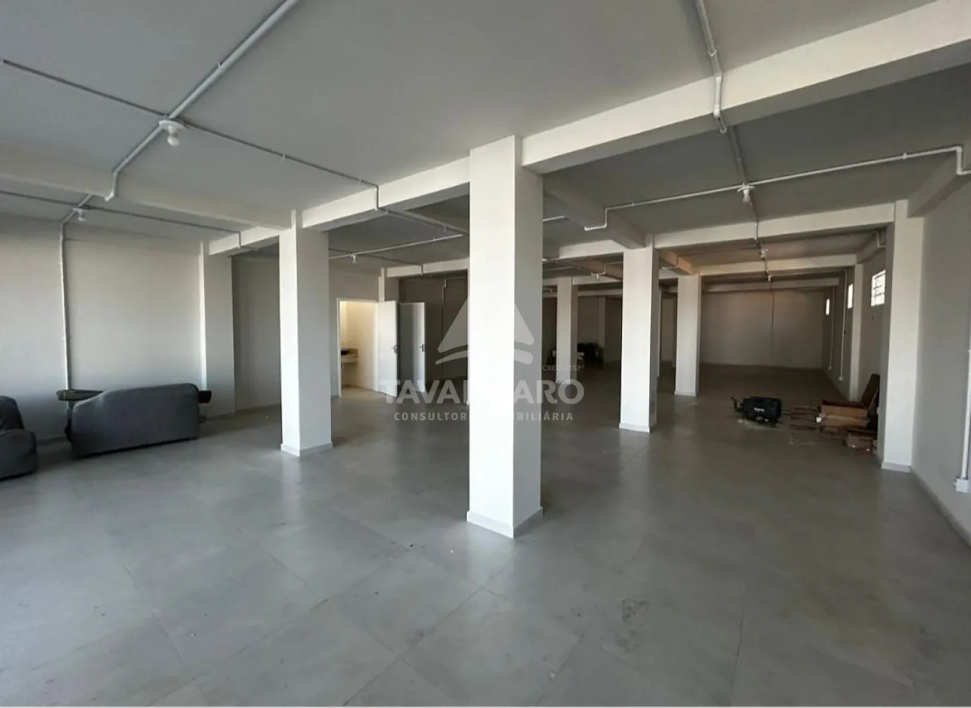 Alugar Comercial / Loja em Ponta Grossa R$ 5.000,00 - Foto 2