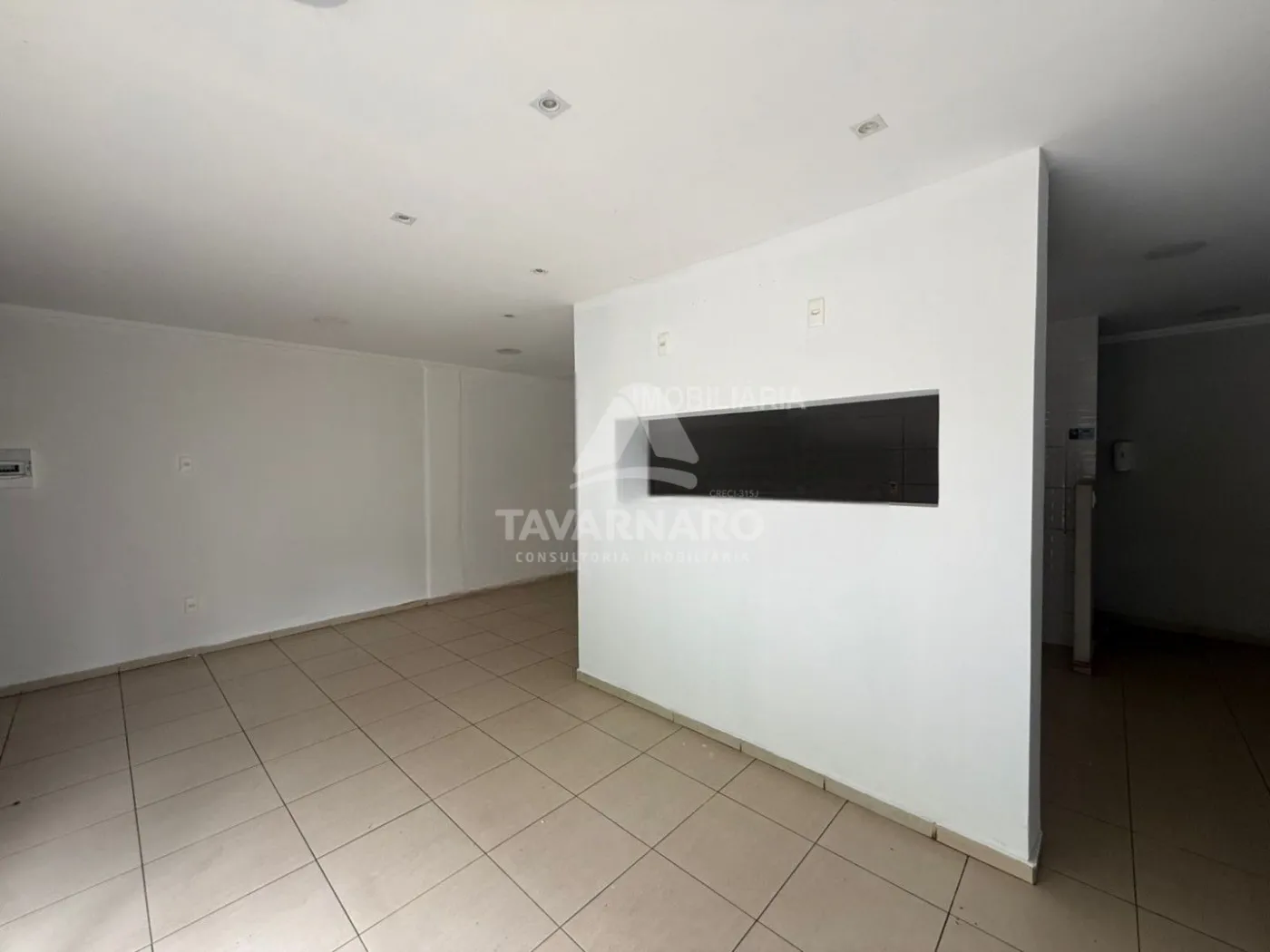 Alugar Comercial / Loja em Ponta Grossa R$ 4.000,00 - Foto 6