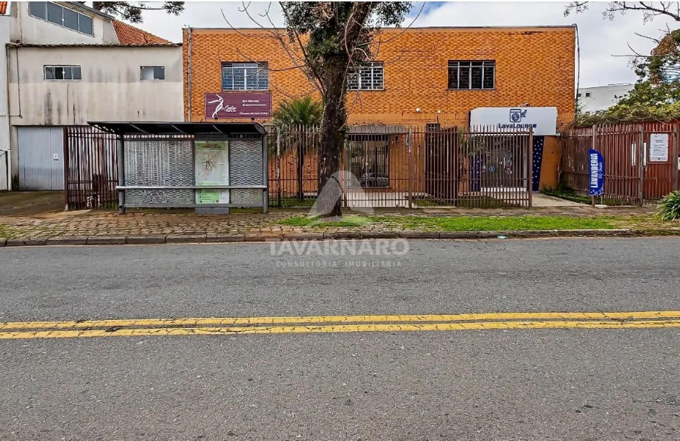 Alugar Comercial / Loja em Curitiba R$ 2.900,00 - Foto 1
