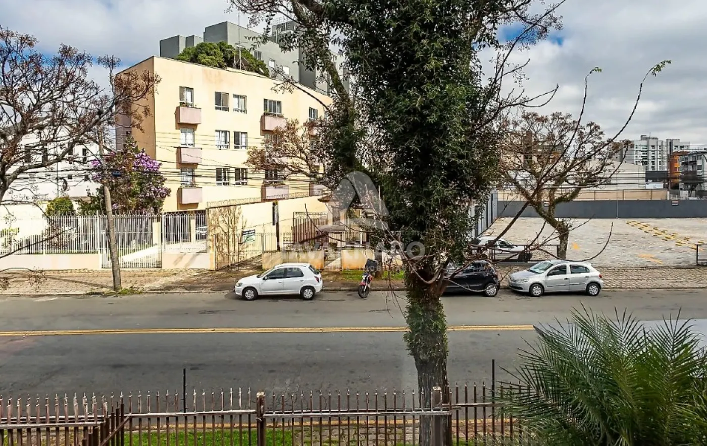 Alugar Comercial / Loja em Curitiba R$ 2.900,00 - Foto 9