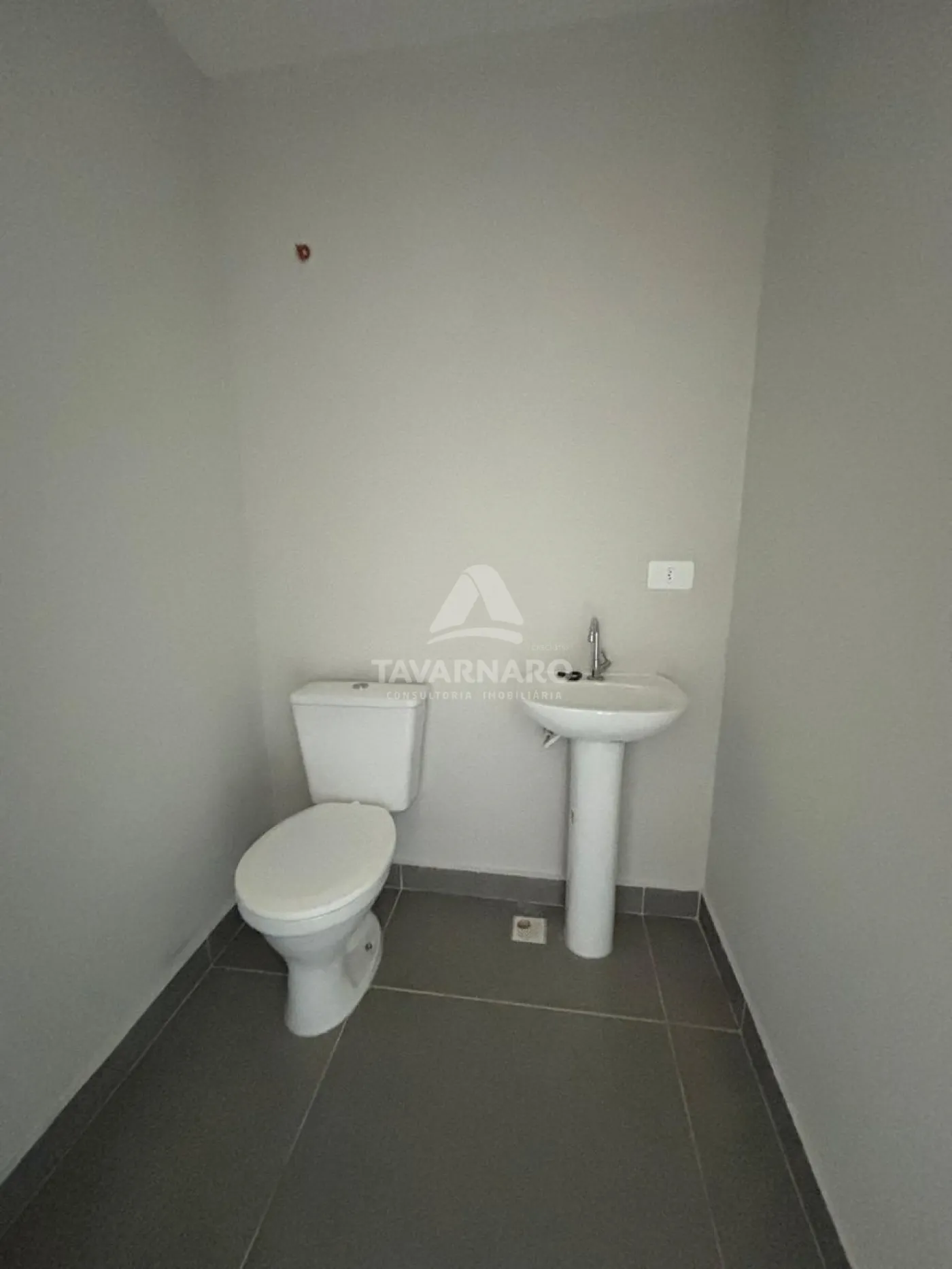 Alugar Comercial / Loja em Ponta Grossa R$ 599,99 - Foto 5