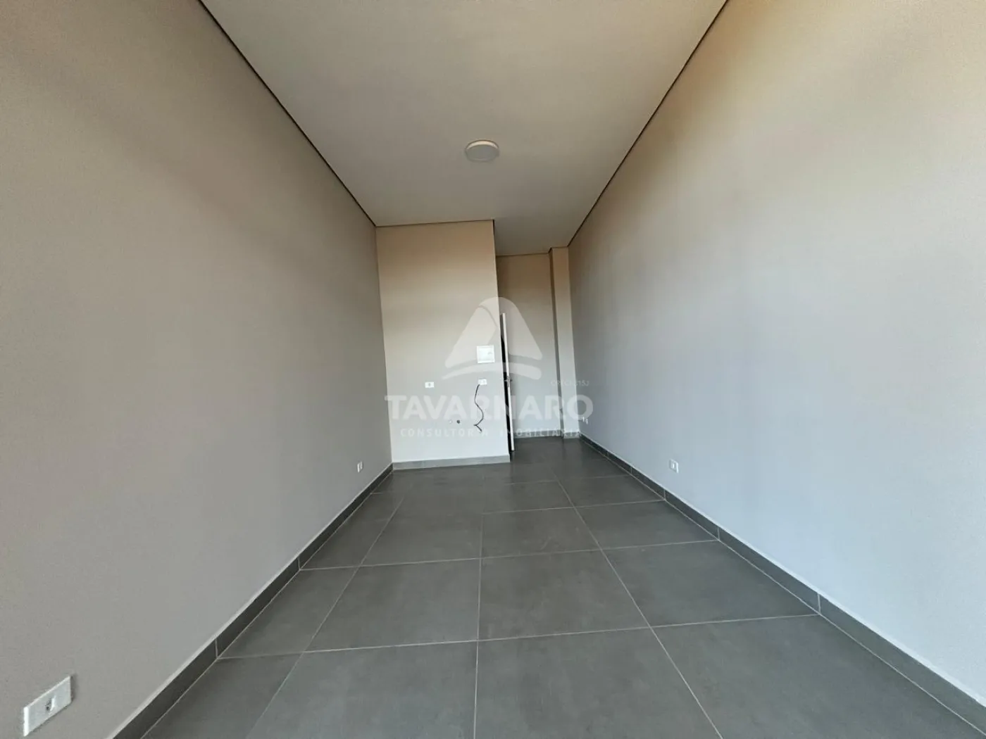 Alugar Comercial / Loja em Ponta Grossa R$ 599,99 - Foto 6