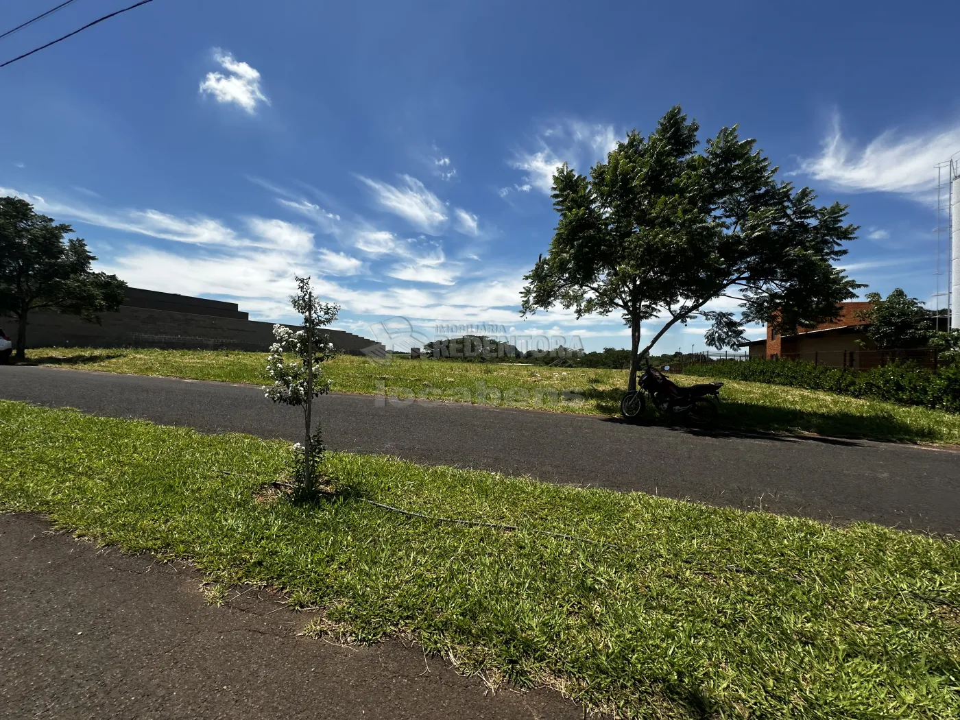 Comprar Terreno / Condom&iacute;nio em S&atilde;o Jos&eacute; do Rio Preto R$ 800.000,00 - Foto 3