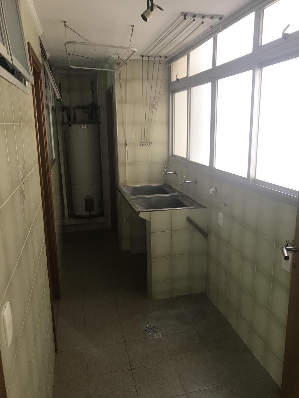 Alugar Apartamento / Padr&atilde;o em S&atilde;o Jos&eacute; do Rio Preto R$ 1.000,00 - Foto 3