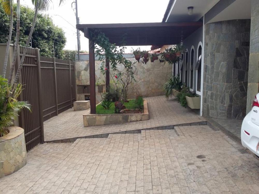 Comprar Casa / Padr&atilde;o em S&atilde;o Jos&eacute; do Rio Preto R$ 1.350.000,00 - Foto 2