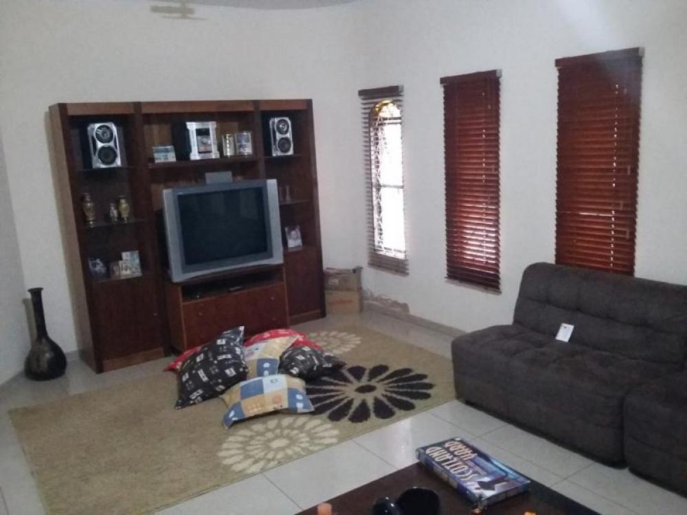 Comprar Casa / Padr&atilde;o em S&atilde;o Jos&eacute; do Rio Preto R$ 1.350.000,00 - Foto 21